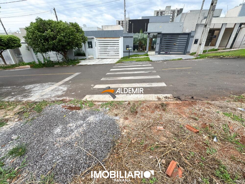 Terreno para  Venda em Umuarama pela Aldemir Imóveis