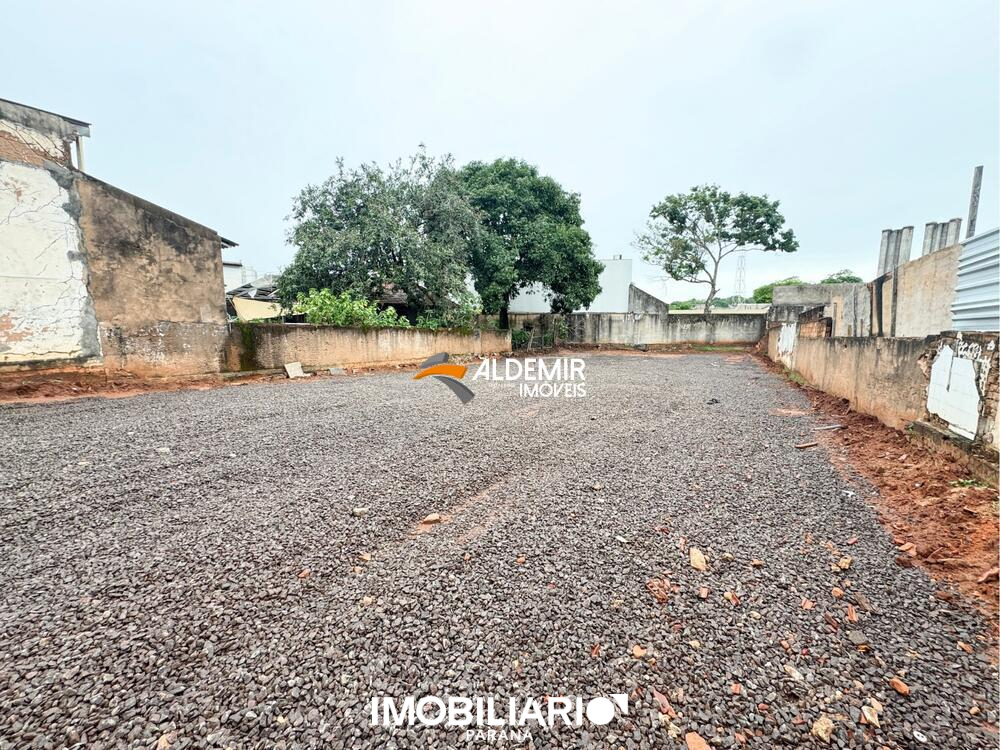 Terreno para  Venda em Umuarama pela Aldemir Imóveis