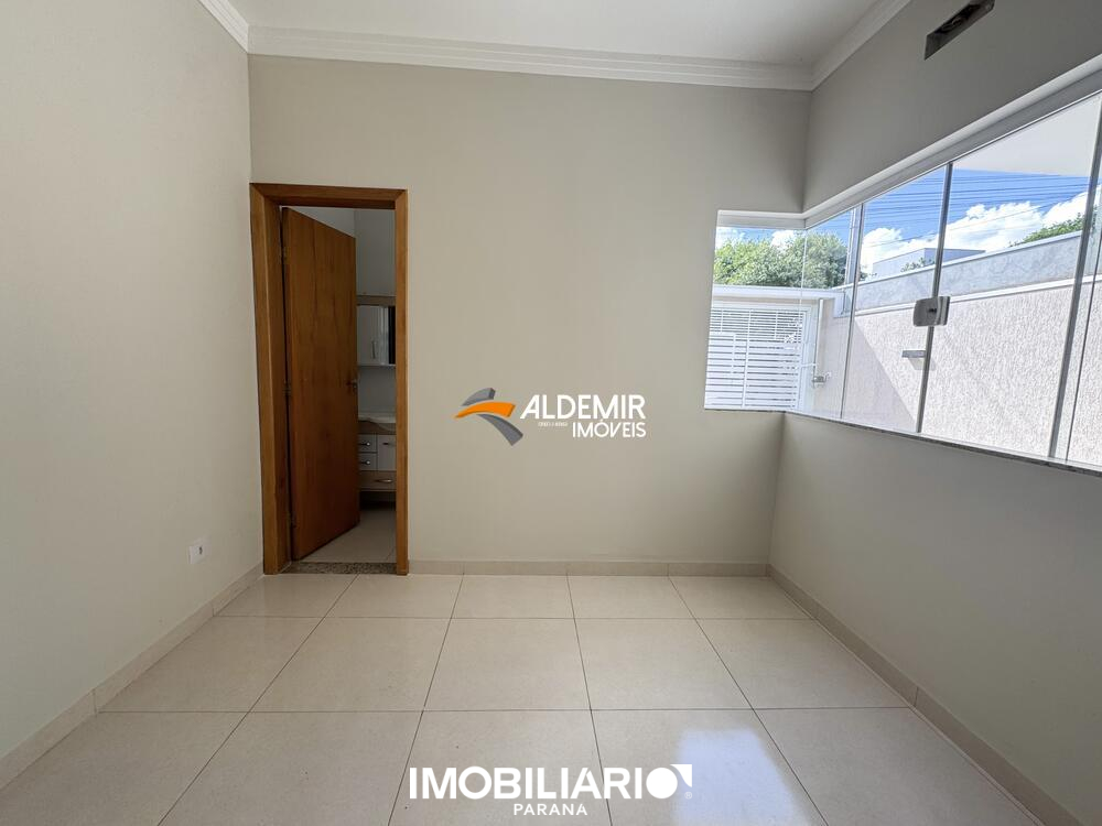 Residência para  Alugar em Umuarama pela Aldemir Imóveis