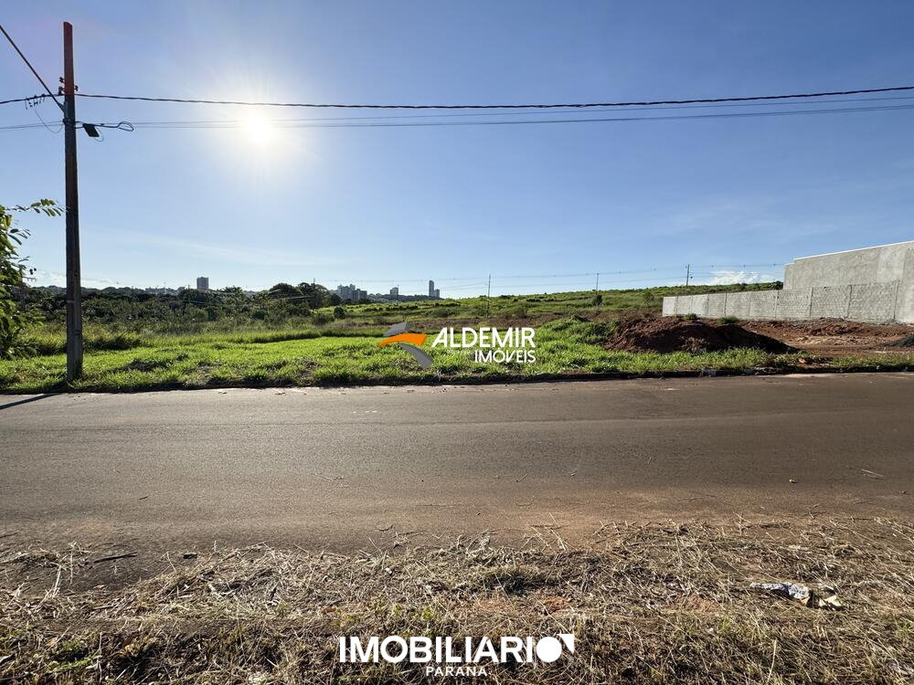 Terreno para  Venda em Umuarama pela Aldemir Imóveis