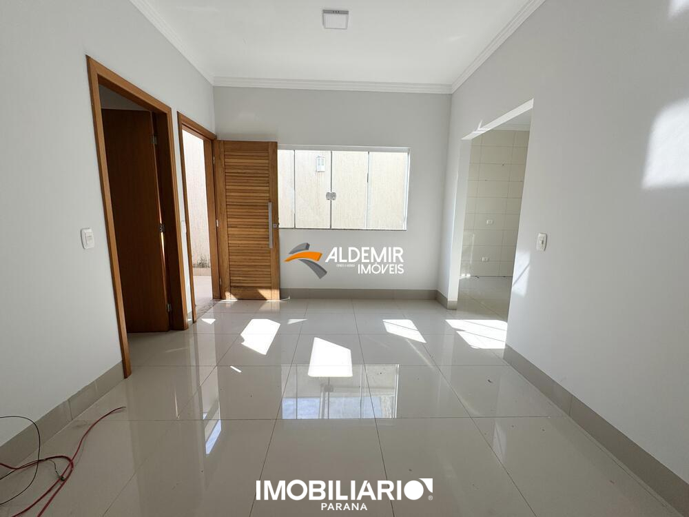 Residência para  Alugar em Umuarama pela Aldemir Imóveis