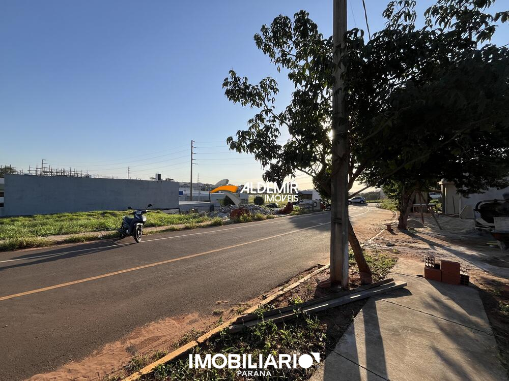 Terreno para  Venda em Umuarama pela Aldemir Imóveis