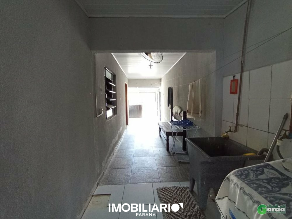 Residência para  Venda em Umuarama pela Garcia Imóveis