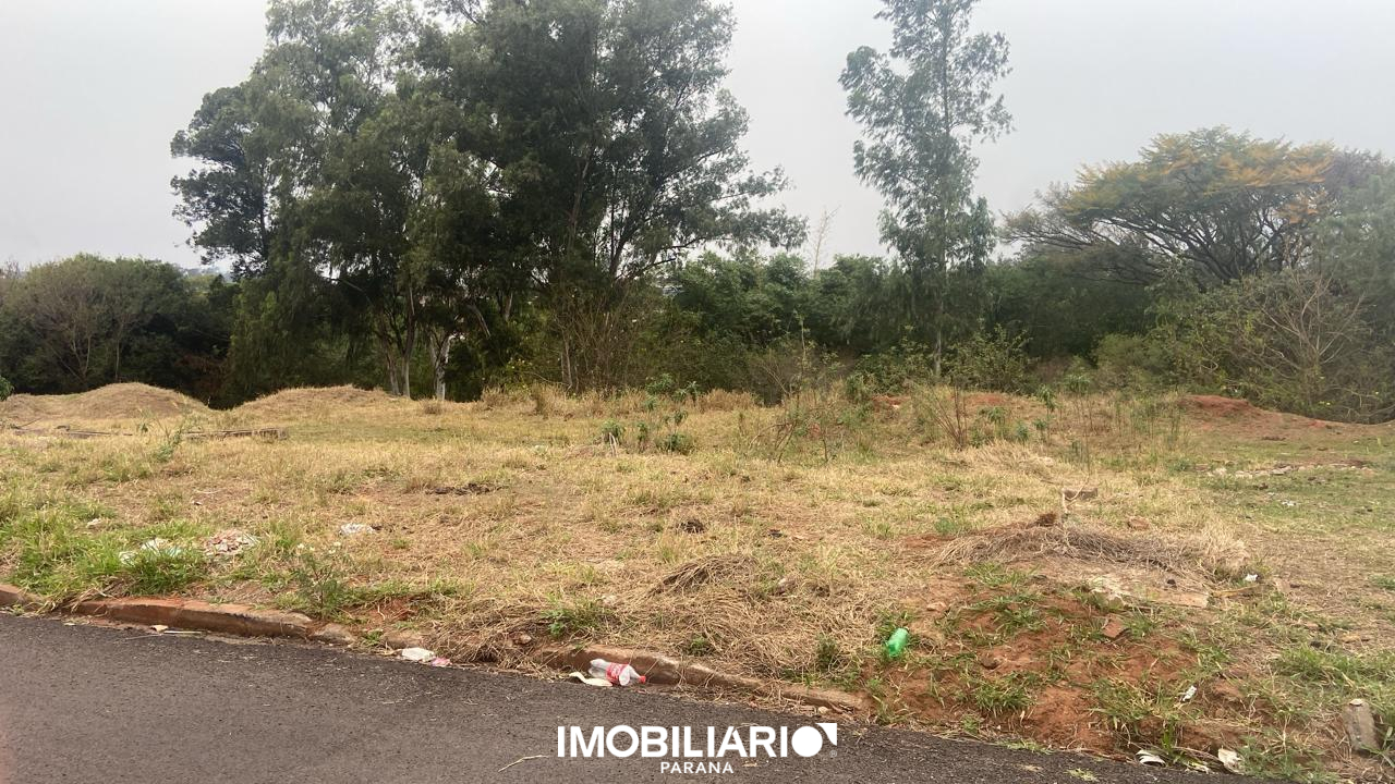 Terreno para  Venda em Umuarama pela Elisia Neves