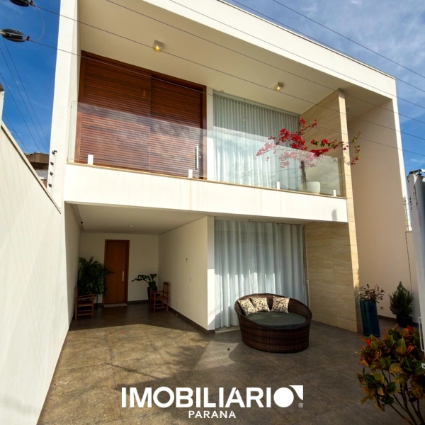 Sobrado para  Venda em Umuarama pela Depieri Negócios Imobiliários
