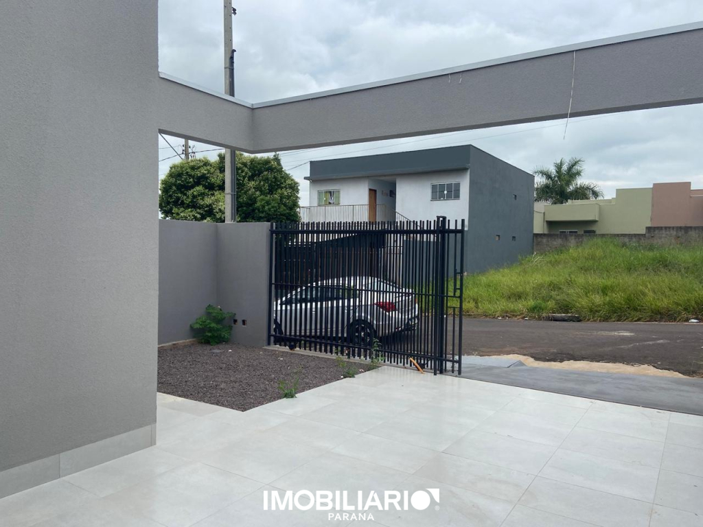 Residência para  Venda em Umuarama pela Elisia Neves