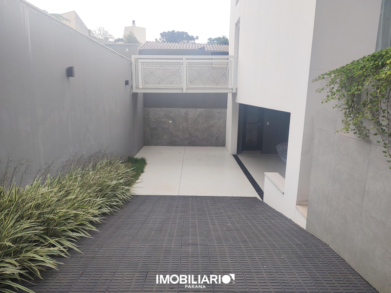 Residência para  Venda em Campo Mourão pela Monalisa Imóveis