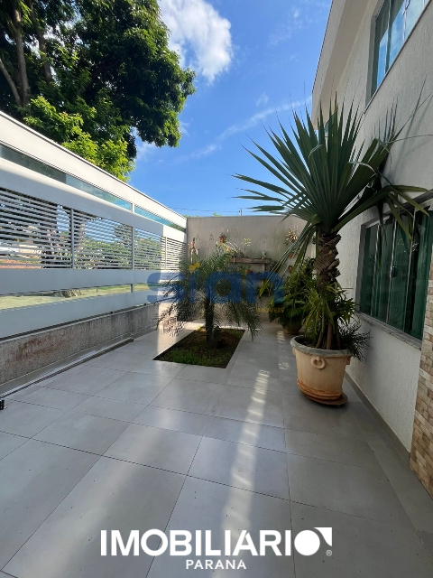 Residência para  Venda em Umuarama pela Sian Imóveis