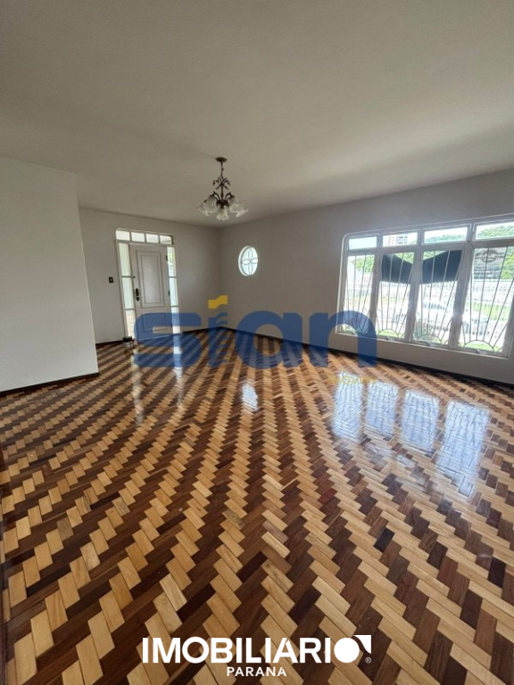 Residência para  Alugar em Umuarama pela Sian Imóveis