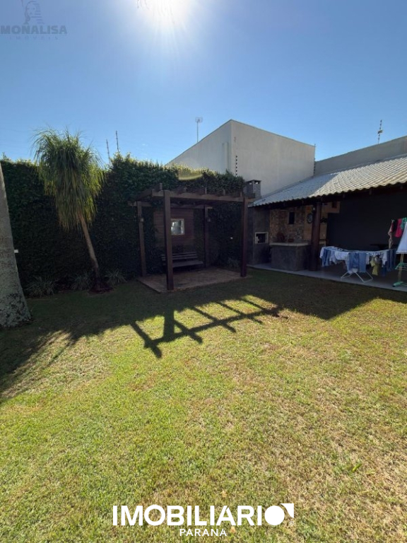 Residência para  Venda em Campo Mourão pela Monalisa Imóveis