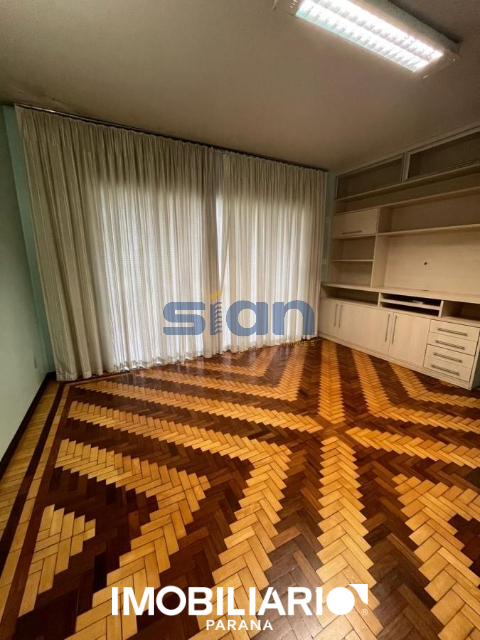 Residência para  Alugar em Umuarama pela Sian Imóveis