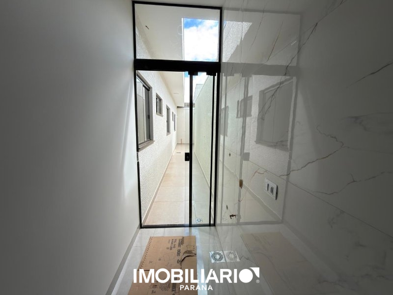 Residência para  Venda em Campo Mourão pela Monalisa Imóveis