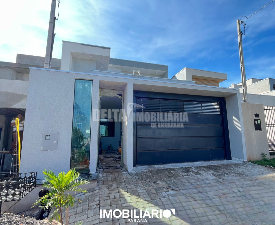 Residência para  Venda em Umuarama pela Delta