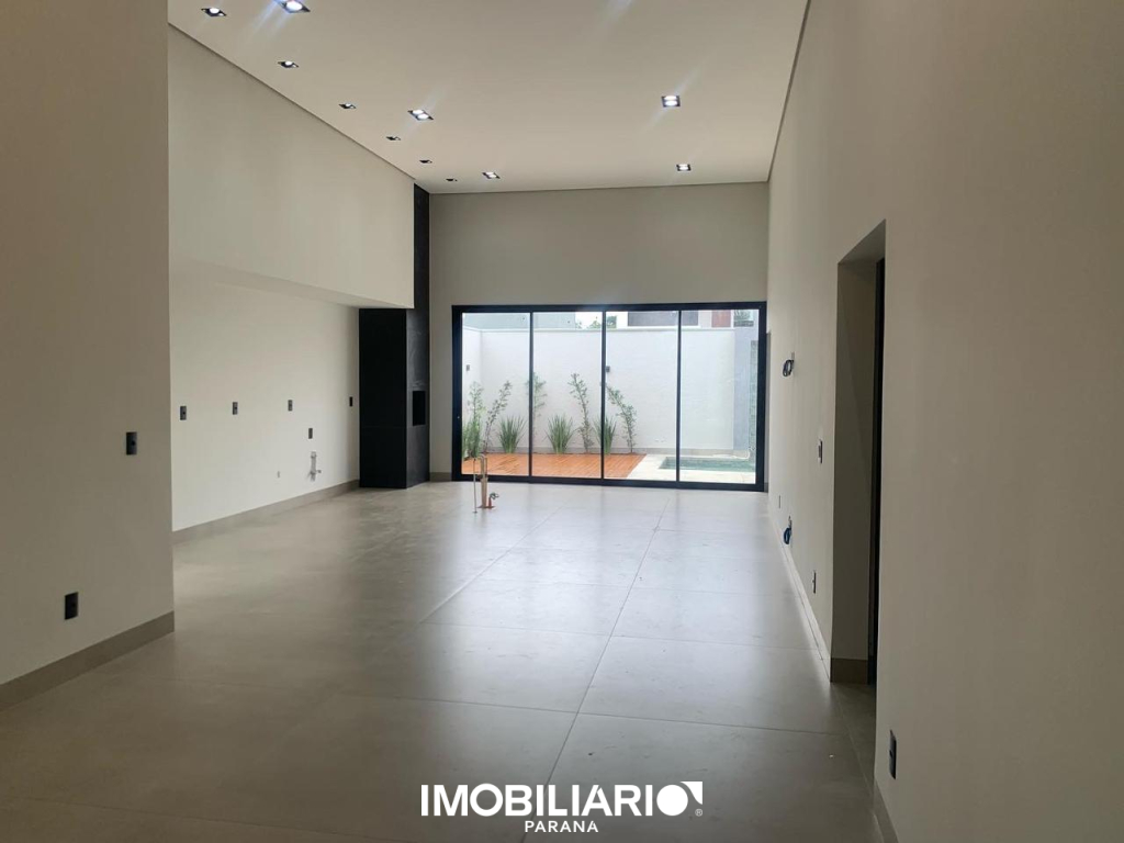 Residência para  Venda em Umuarama pela Bom Imóveis