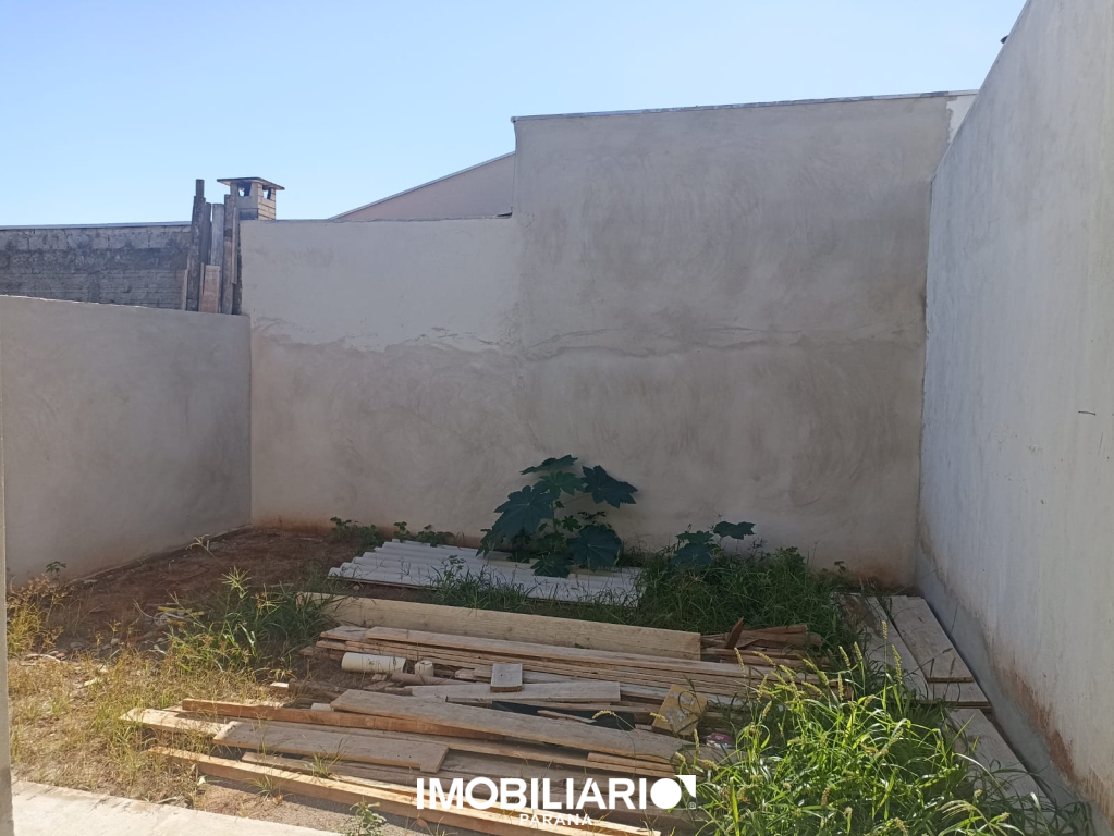 Residência para  Venda em Umuarama pela Bom Imóveis