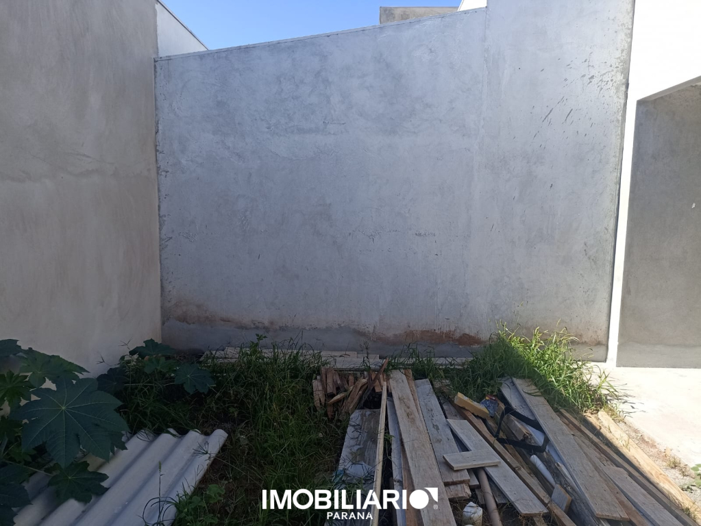 Residência para  Venda em Umuarama pela Bom Imóveis