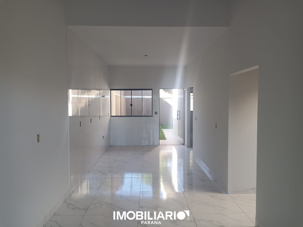 Residência para  Venda em Umuarama pela Bom Imóveis