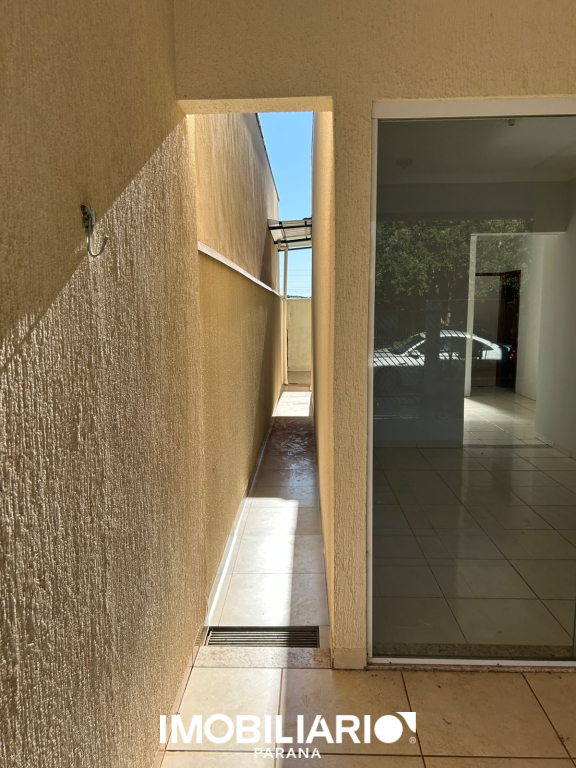 Residência para  Venda em Umuarama pela Delta