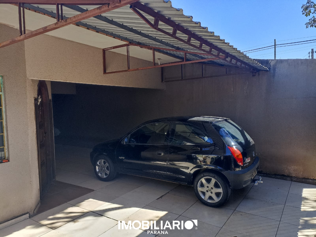 Residência para  Venda em Umuarama pela Bom Imóveis