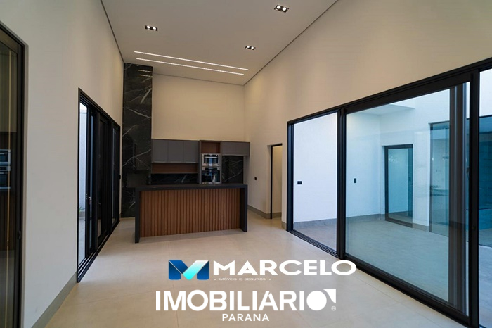 Residência para  Venda em Umuarama pela Marcelo