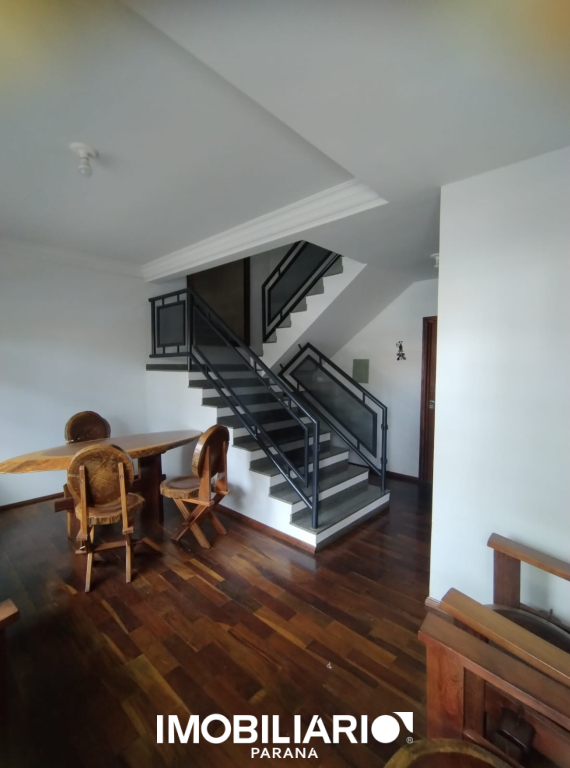 Residência para  Alugar em Umuarama pela Bom Imóveis