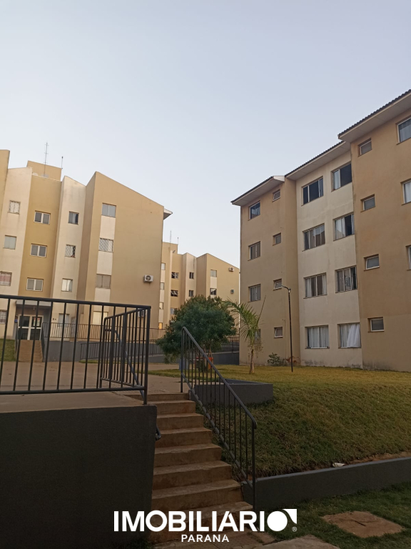 Apartamento para  Venda em Umuarama pela Bom Imóveis