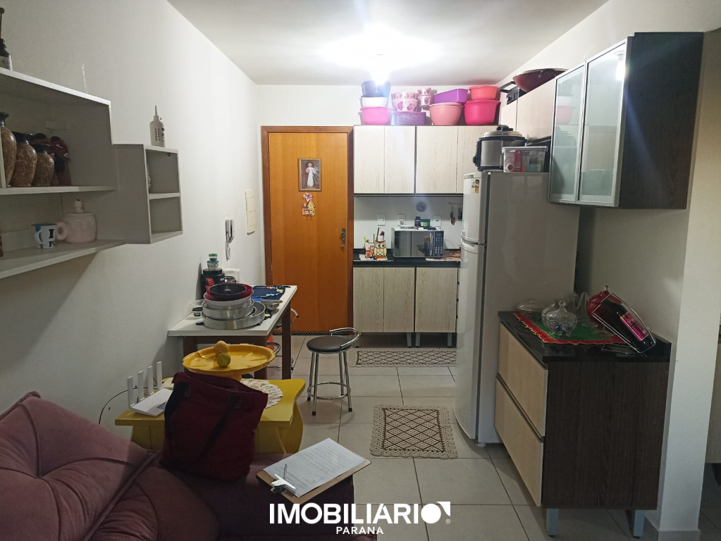 Apartamento para  Venda em Umuarama pela Bom Imóveis