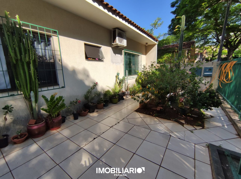 Residência para  Venda em Umuarama pela Delta