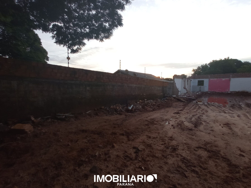 Terreno para  Venda em Umuarama pela FBF Capital