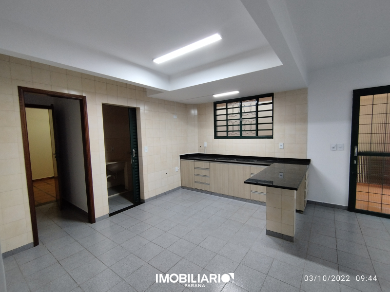 Sobrado para  Alugar em Umuarama pela Ilha Bella