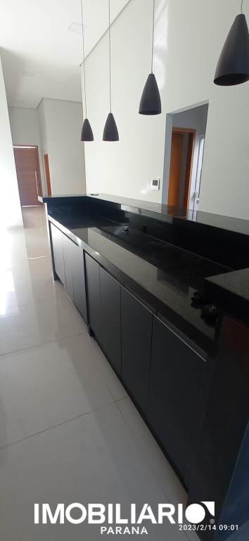 Residência para  Alugar em Umuarama pela Bom Imóveis