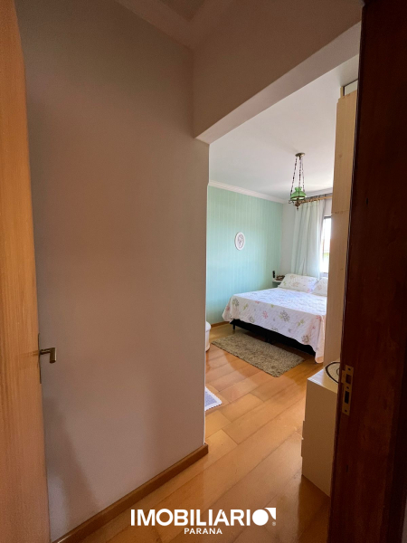  1 SUÍTE MAIS 2 QUARTOS