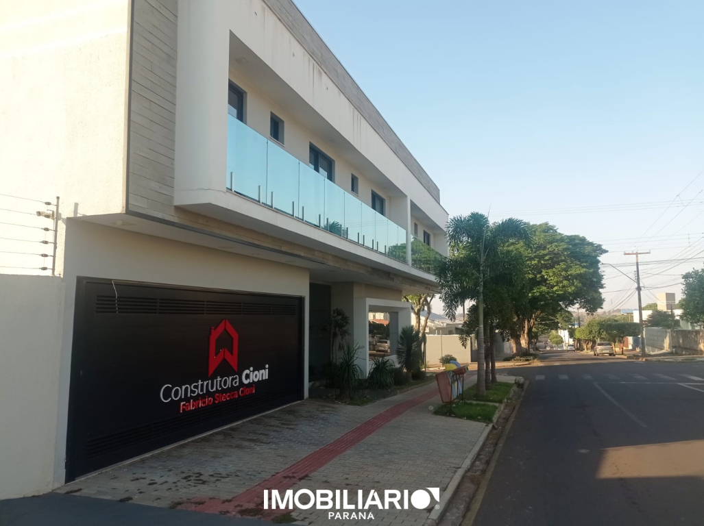 Apartamento para  Venda em Umuarama pela Liderança