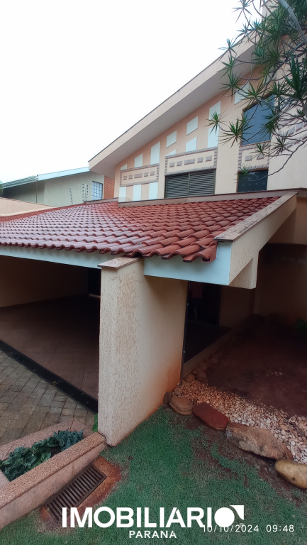 Residência para  Alugar em Umuarama pela Bom Imóveis