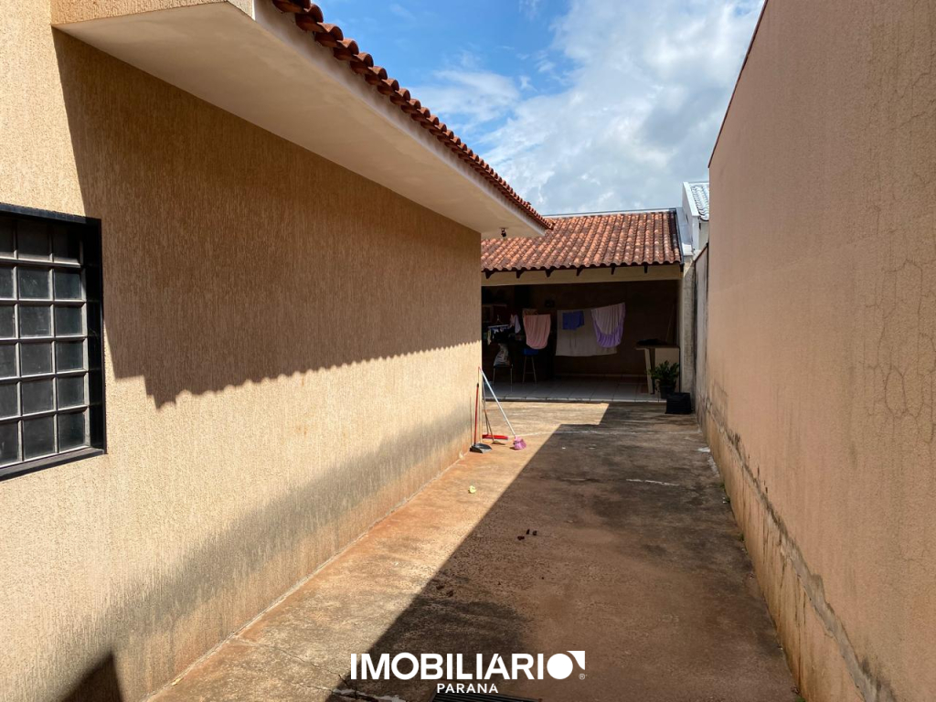 Residência para  Venda em Umuarama pela Liderança