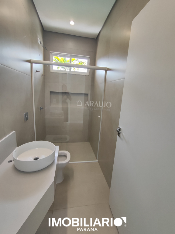 Residência para  Venda em Umuarama pela Araujo