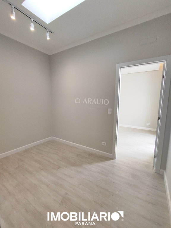 Residência para  Venda em Umuarama pela Araujo