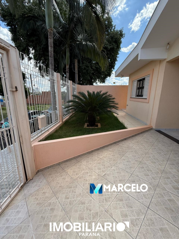 Residência para  Venda em Umuarama pela Marcelo