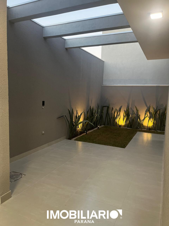 Perspectiva do fundo lateral da casa