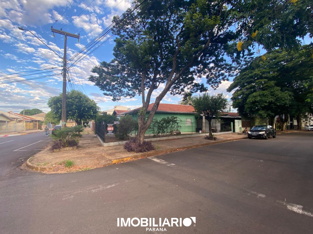 Residência para  Venda em Umuarama pela Liderança