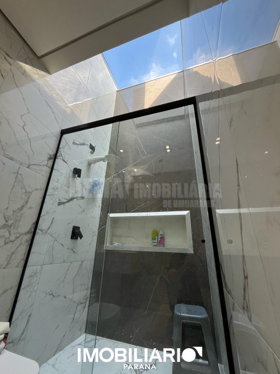 Detalhe WC Suíte com claraboia