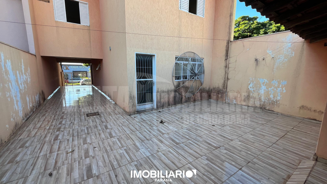 Sobrado para  Venda em Umuarama pela Delta