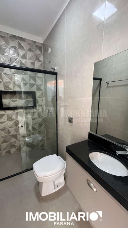 Residência para  Venda em Umuarama pela Delta