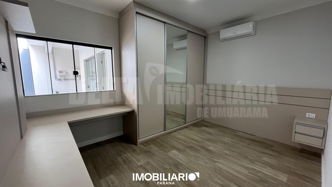 Quarto 1 mobiliado (possui ar-condicionado)