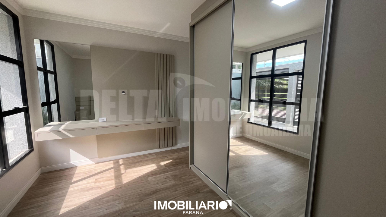 Suíte mobiliada (painel + cabeceira + guarda-roupas + ar-condicionado)