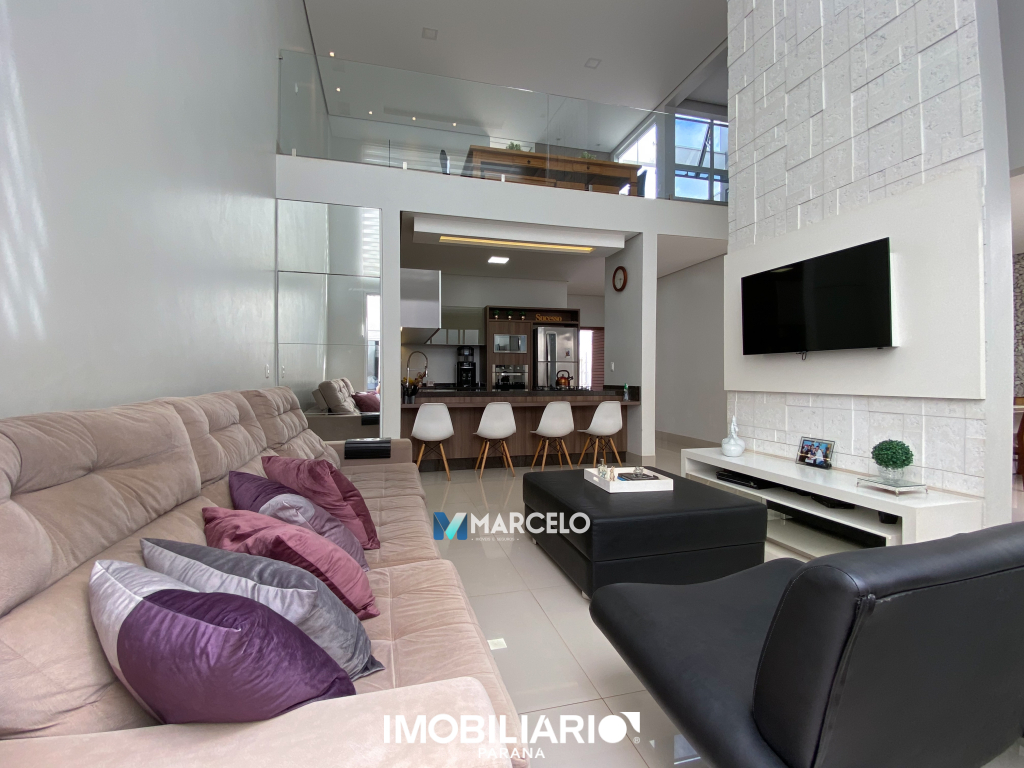 Sobrado para  Venda em Umuarama pela Marcelo