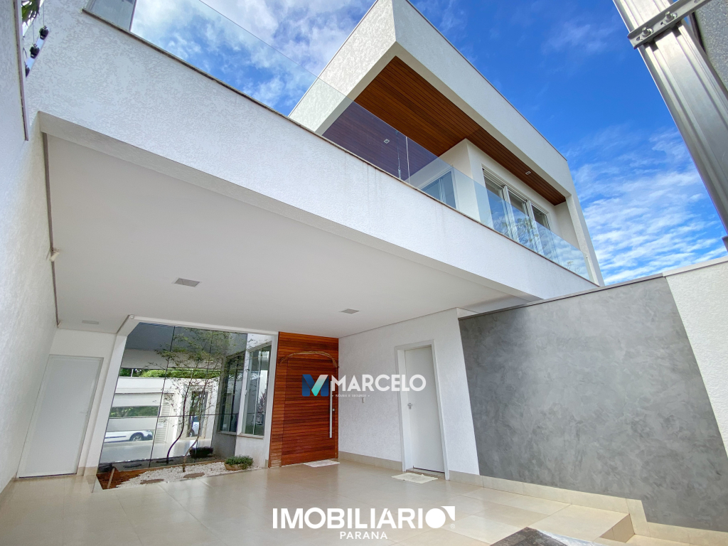 Sobrado para  Venda em Umuarama pela Marcelo