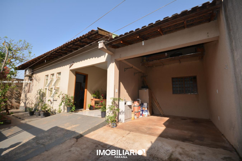 Residência para  Venda em Umuarama pela Paulo Mendes