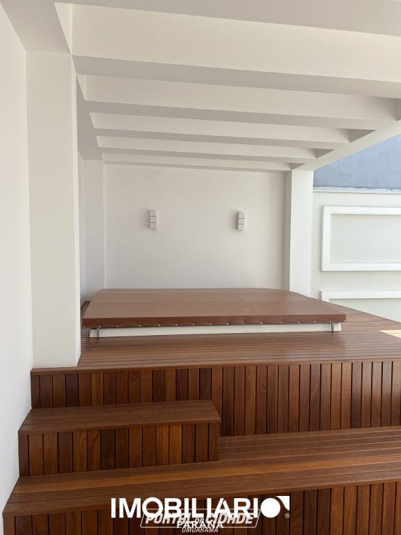 Sobrado para  Venda em Umuarama pela Pizzaia