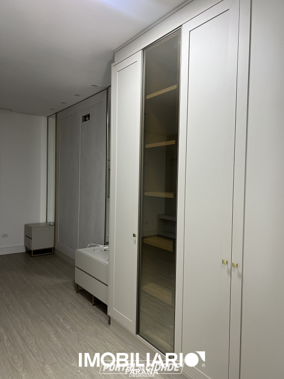 Sobrado para  Venda em Umuarama pela Pizzaia